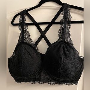 Ambrielle wired bralette